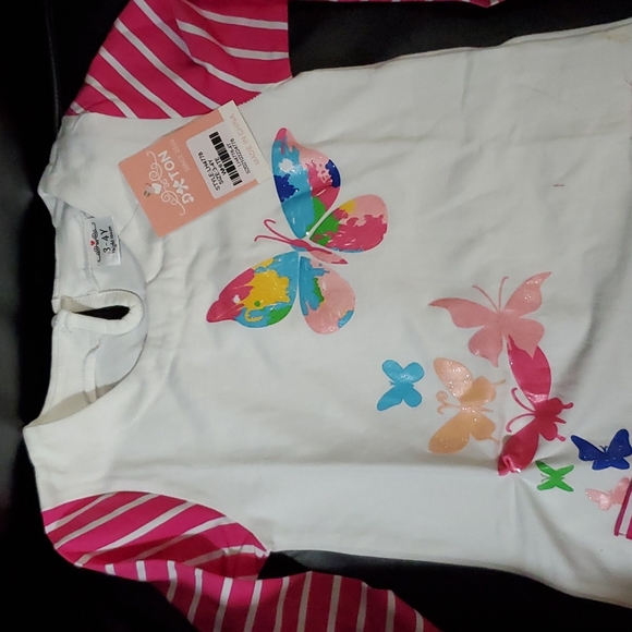 💙 4/$20 Girls Butterfly Dress with Pockets - Picture 3 of 3